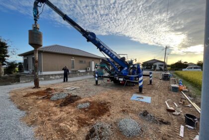 熊本県宇城市M様邸、地盤改良工事の様子です。