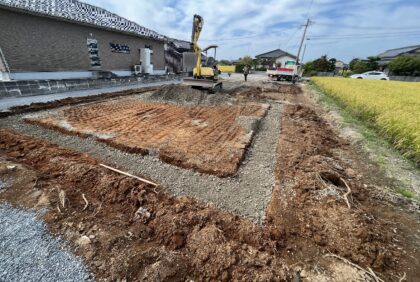 熊本県宇城市M様邸、基礎工事①が始まりました。